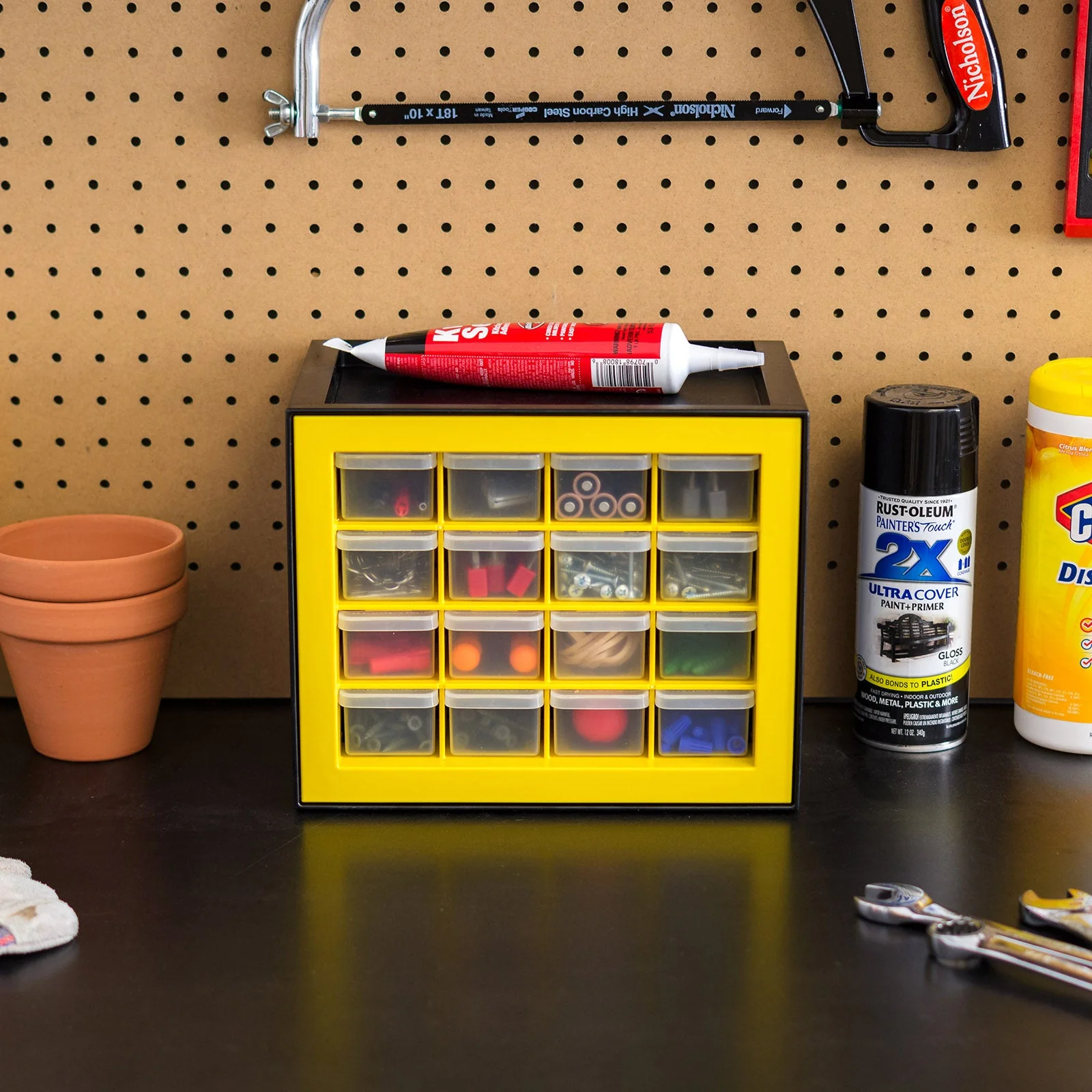 16 Drawer Parts Cabinet, Black/Yellow - Image 3