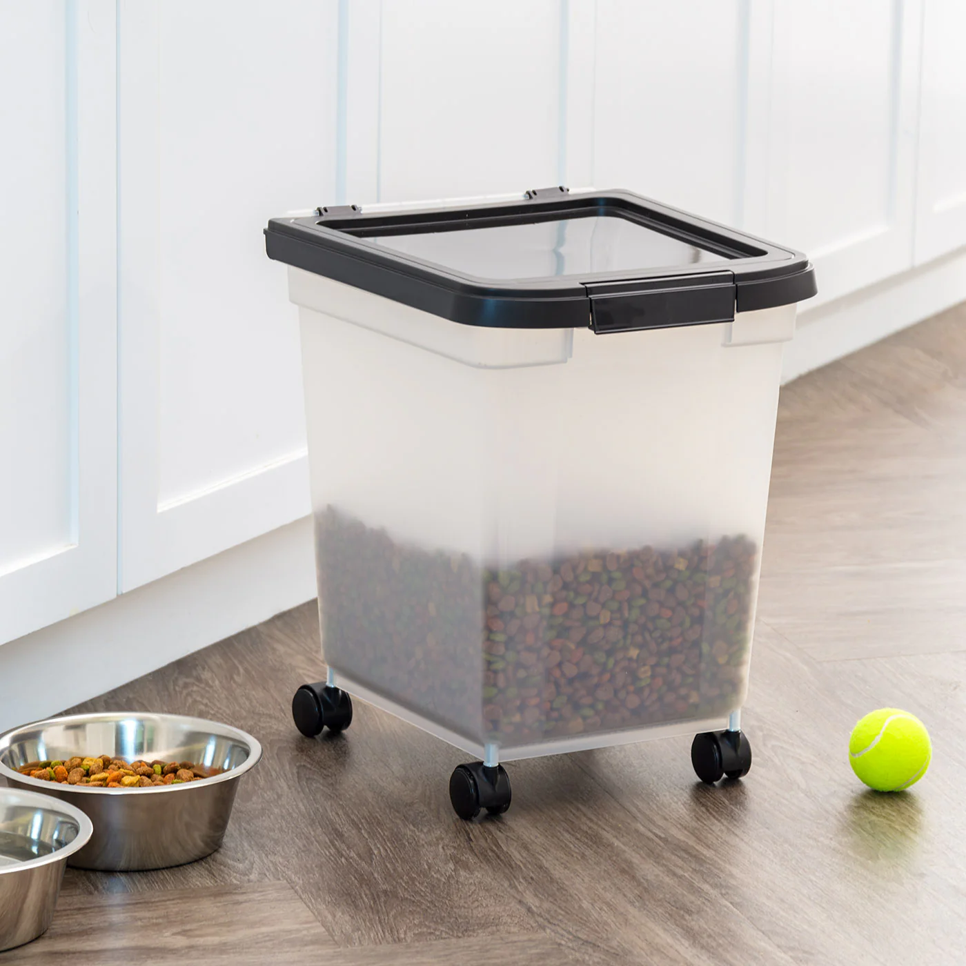 32.5 Quart WeatherPro® Airtight Pet Food Container, Black Lid - Image 10