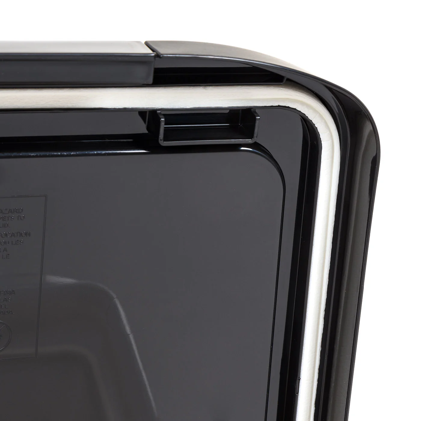 32.5 Quart WeatherPro® Airtight Pet Food Container, Black Lid - Image 7