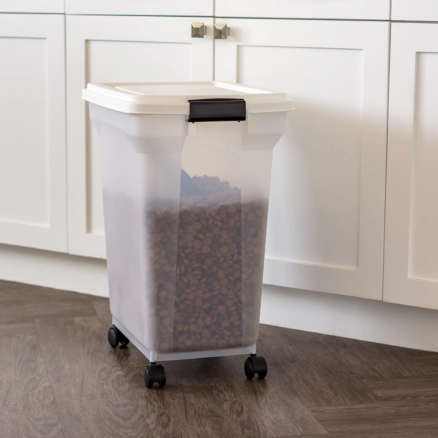 42lb (55 Qt.) WeatherPro® Airtight Pet Food Container with Scoop for Dog and Cat Food, Clear White - Image 9