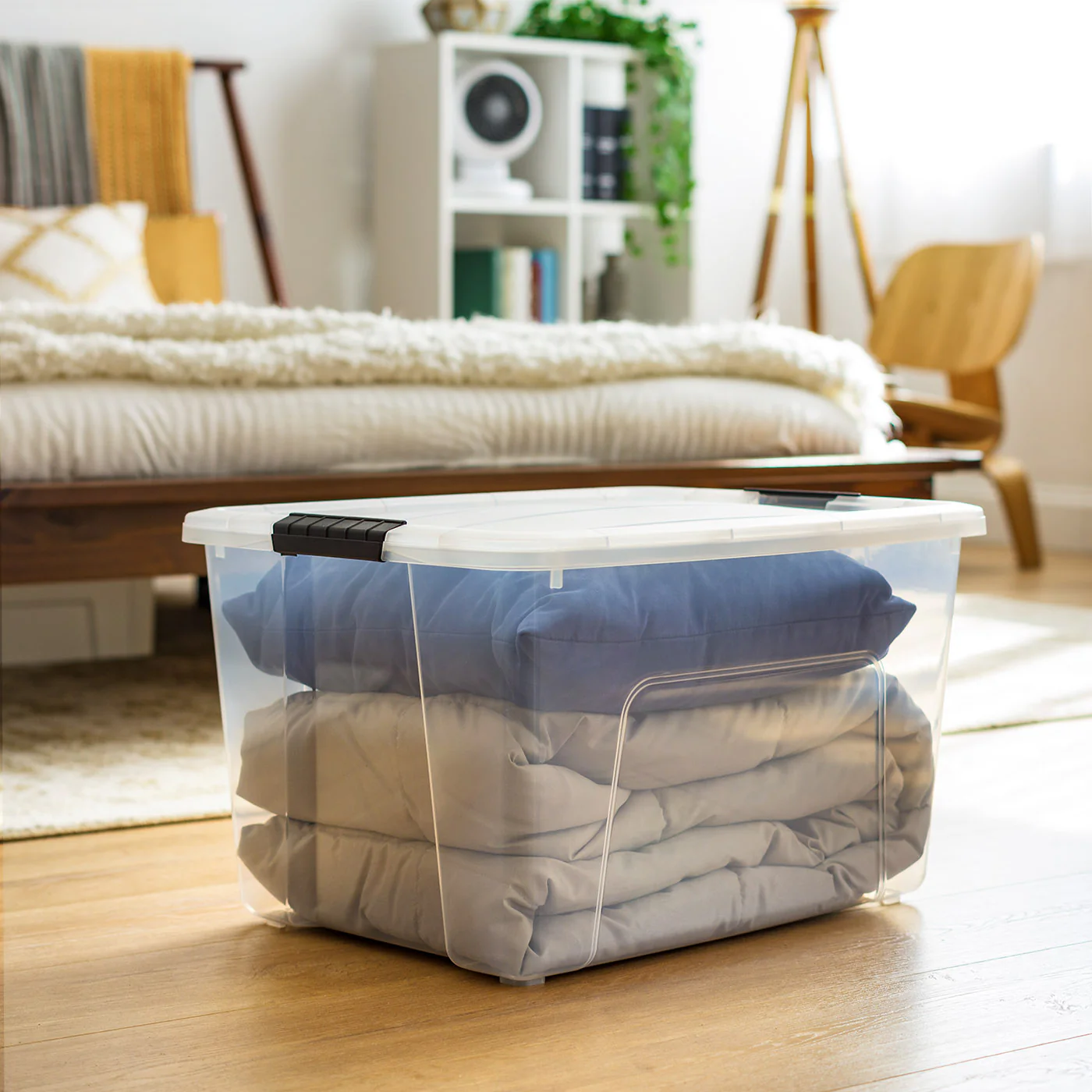 60 Qt. (15 Gal.) Clear Latch Box, Stackable Plastic Storage Bins with Lids, Set of 4 - Image 8