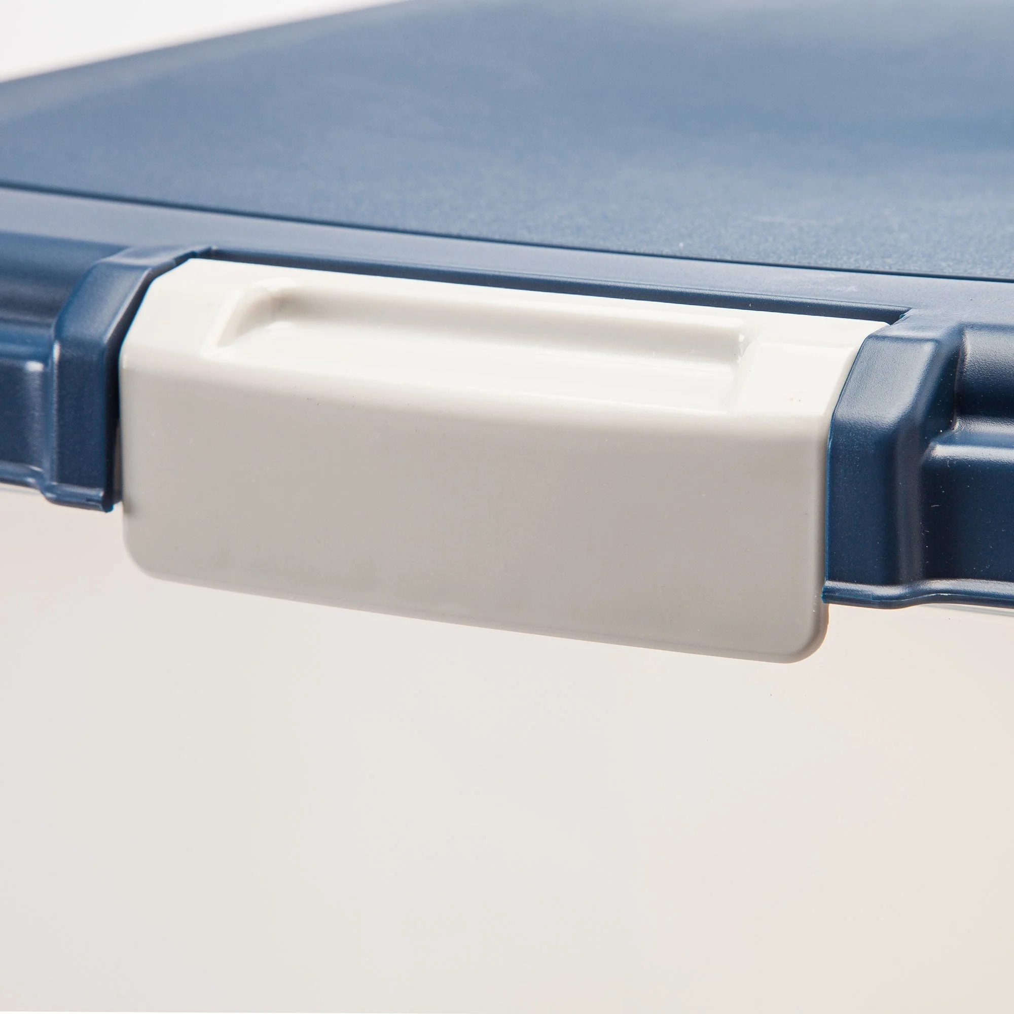69 Quart WeatherPro® Airtight Pet Food Container - Image 2