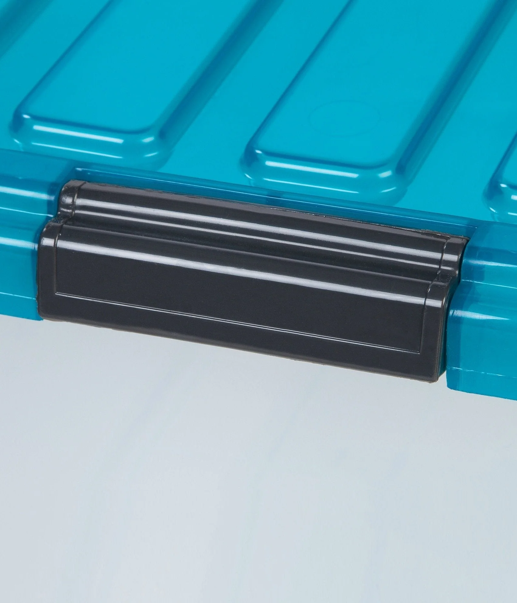 Buckle Down Storage Box - 44 QT - Image 4