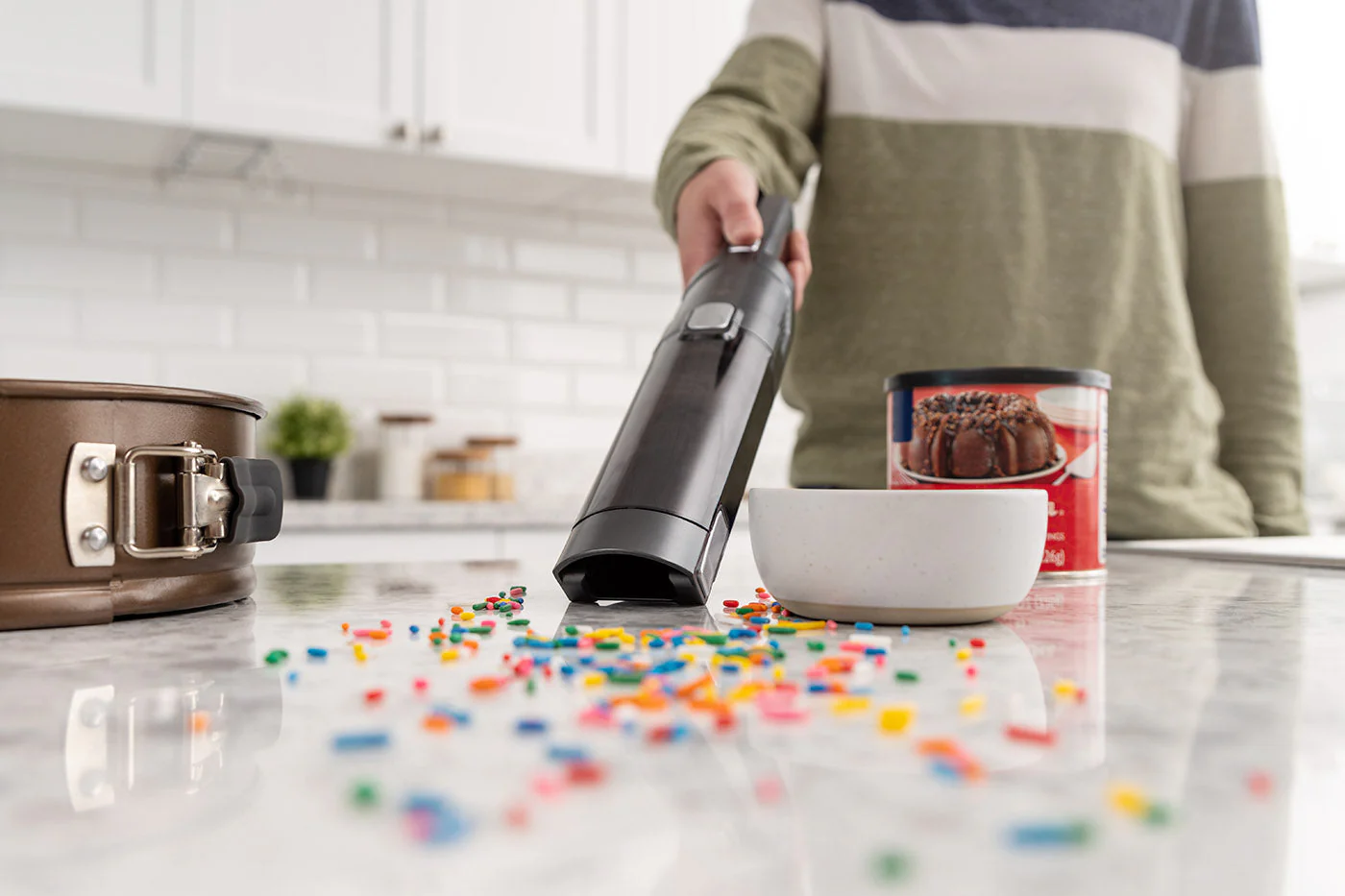 Cordless Handheld Vacuum Cleaner - Image 3