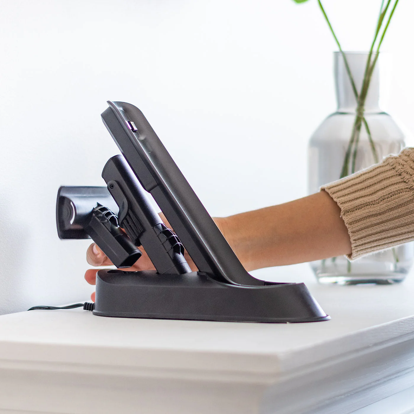 Cordless Handheld Vacuum Cleaner - Image 9