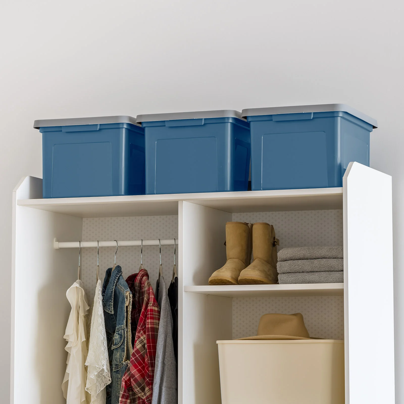 Eco-Friendly 35Qt File Totes for Storage 4 Pack - Image 9