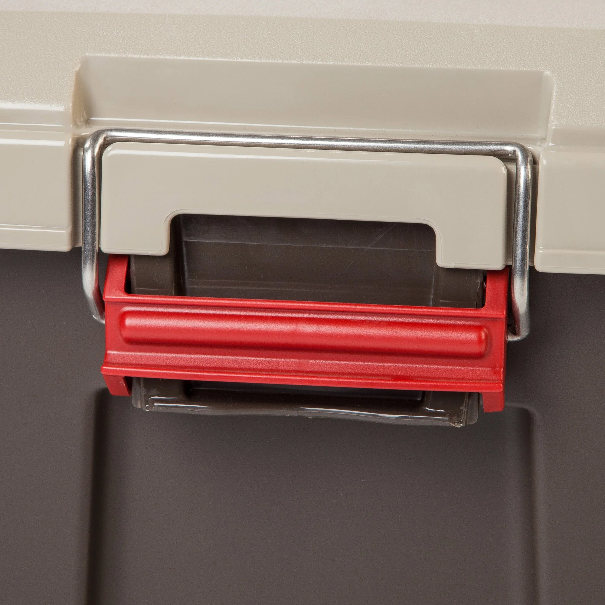 Heavy-Duty Storage Box WeatherPro® - 82 QT - Gasket Box - Image 10