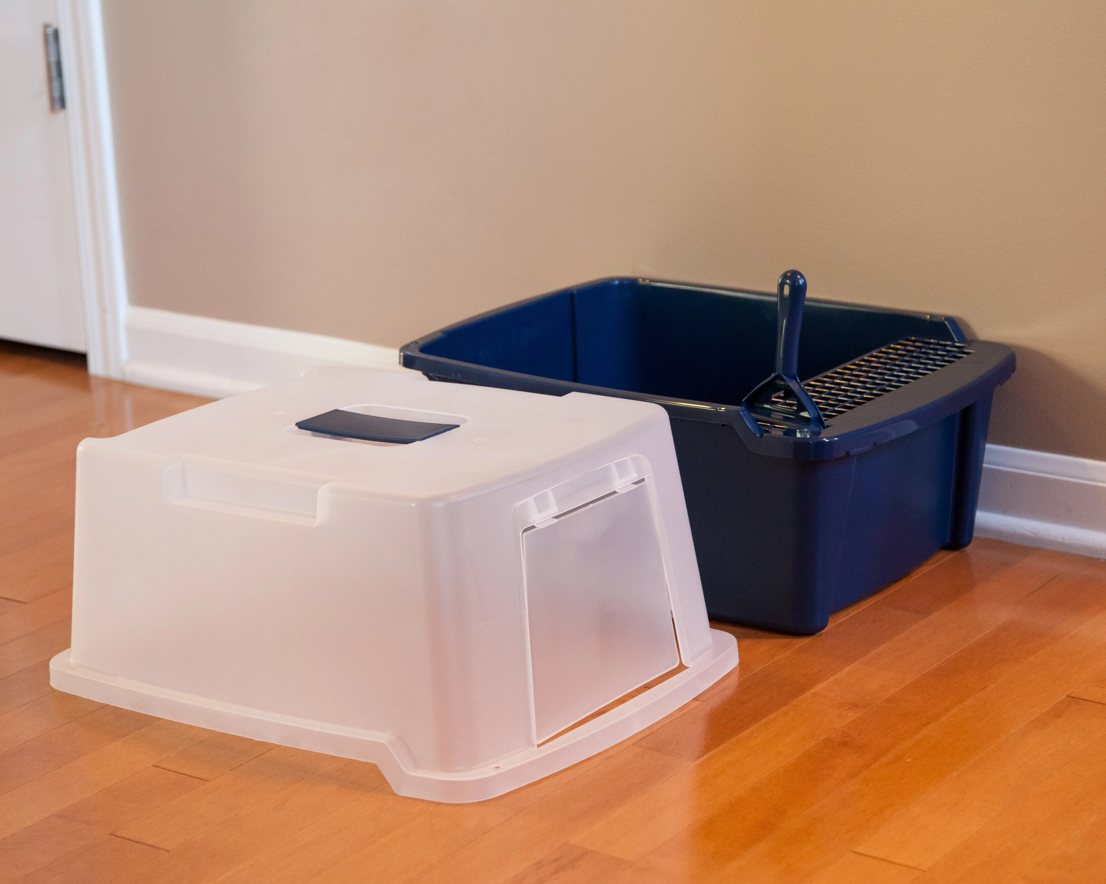 Hooded Cat Litter Box - Large - Image 21
