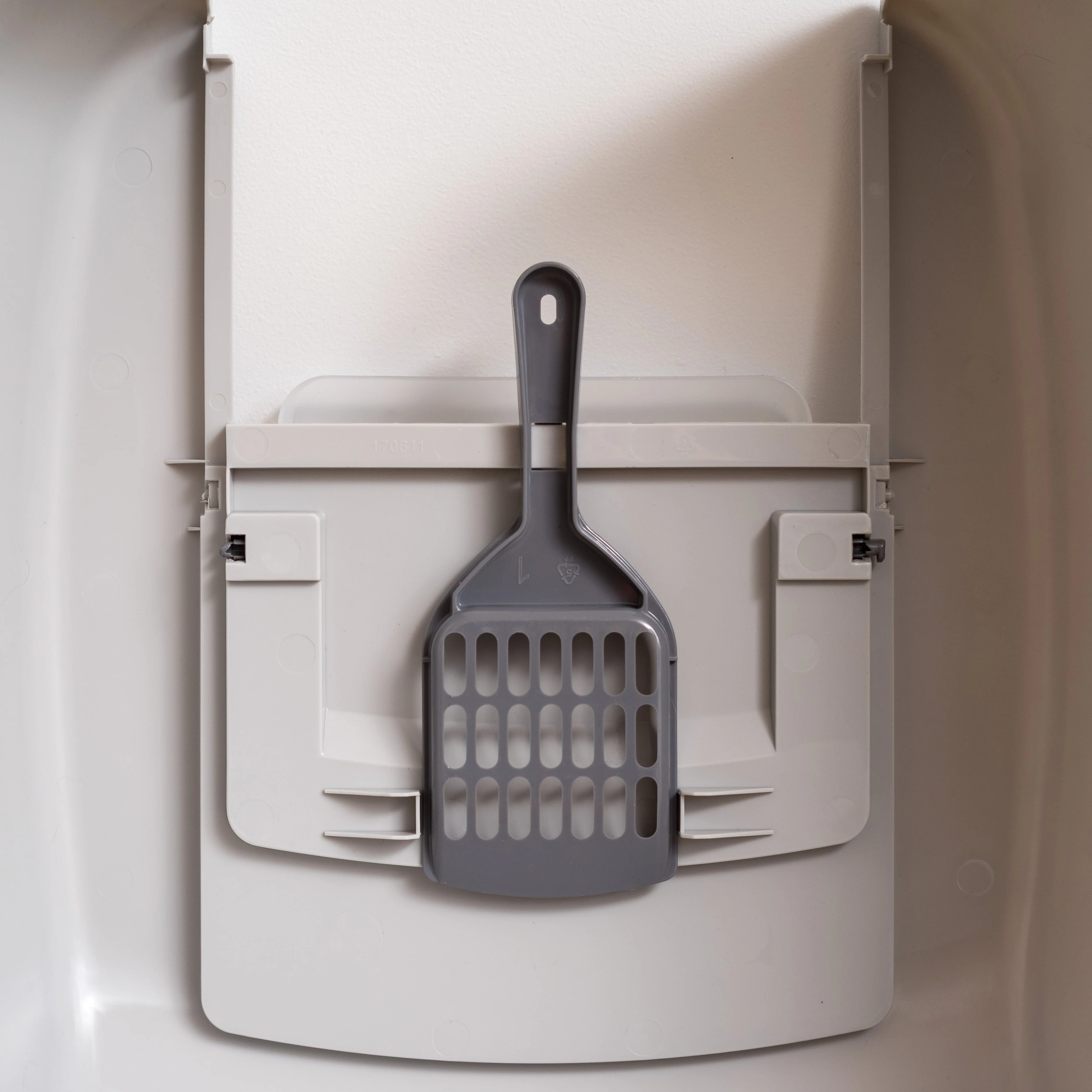 Jumbo Hooded Cat Litter Box with Litter Scoop, Gray - Image 5