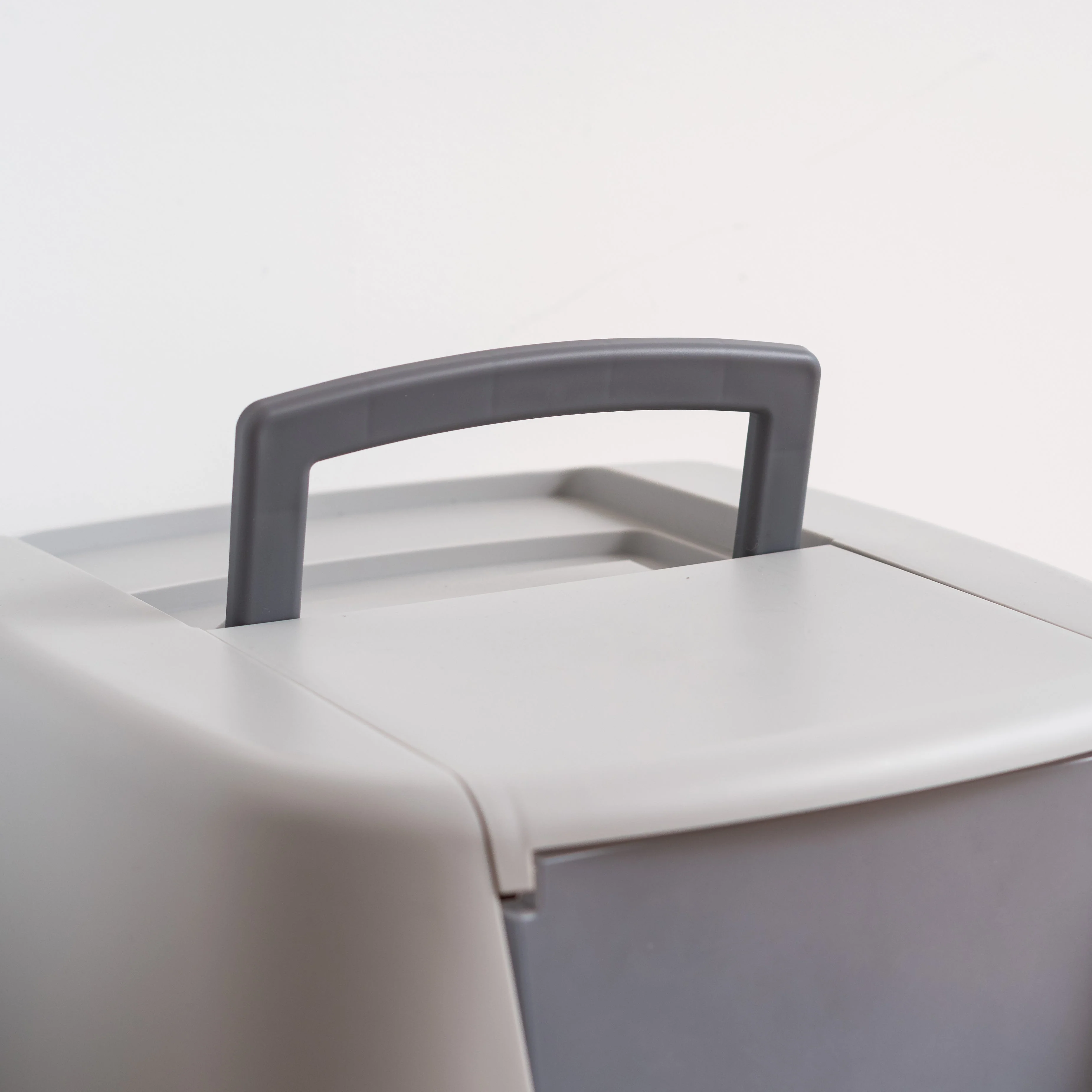 Jumbo Hooded Cat Litter Box with Litter Scoop, Gray - Image 6