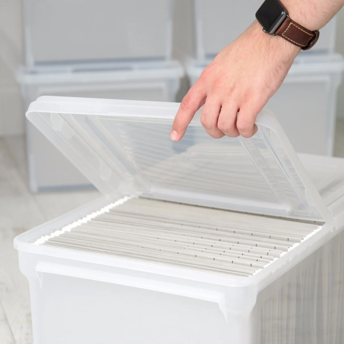 Letter Split-Lid File Box - 44 QT - Image 8