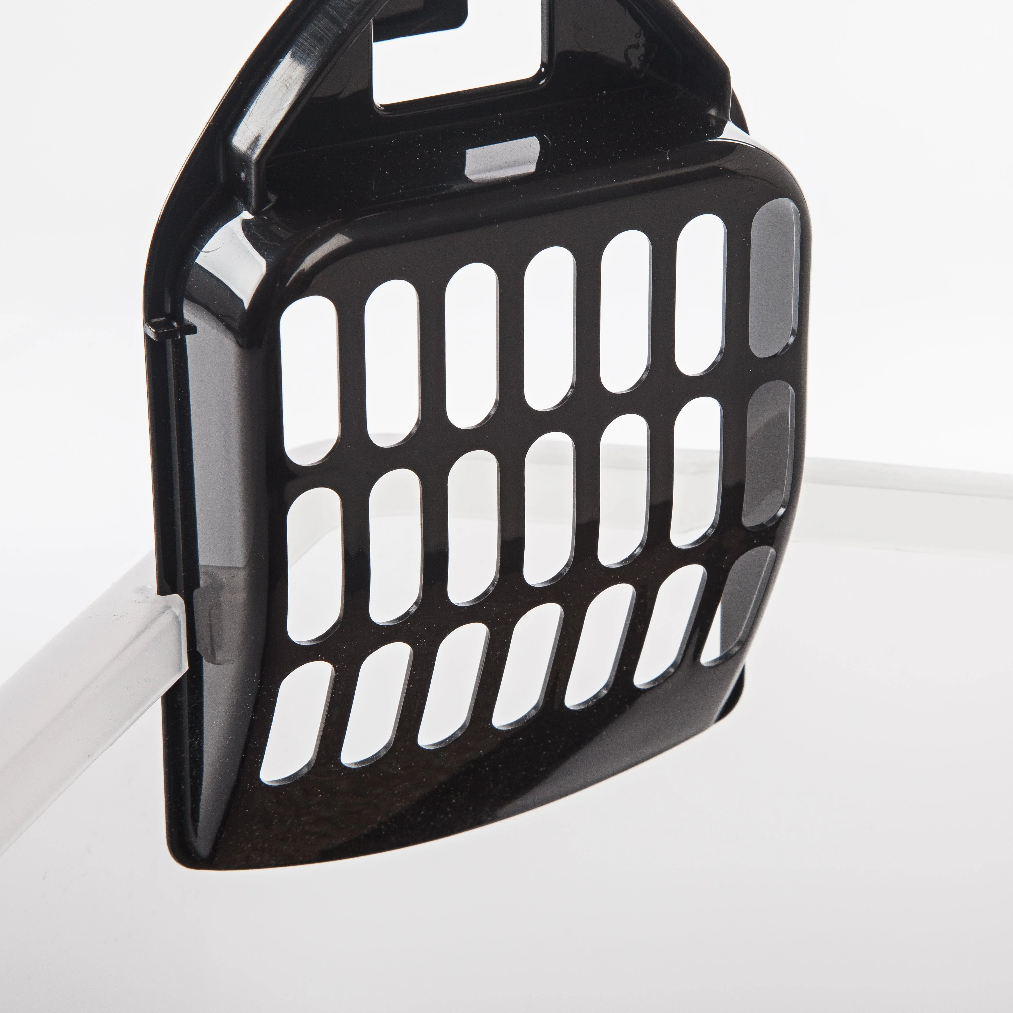Litter Box with Shield and Scoop, Black - Image 3