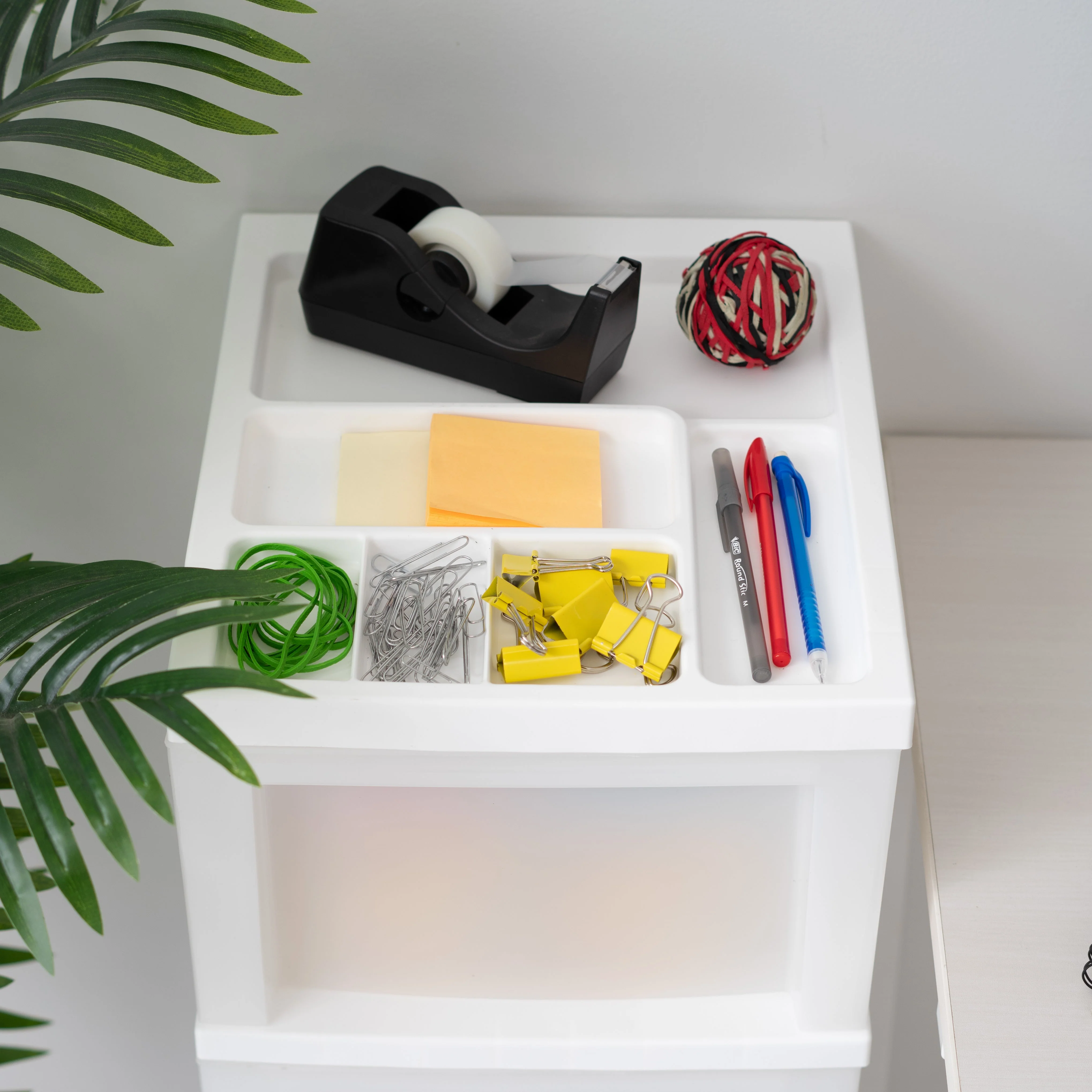 Medium 4-Drawer Cart with Organizer Top, White/Pearl - Image 5