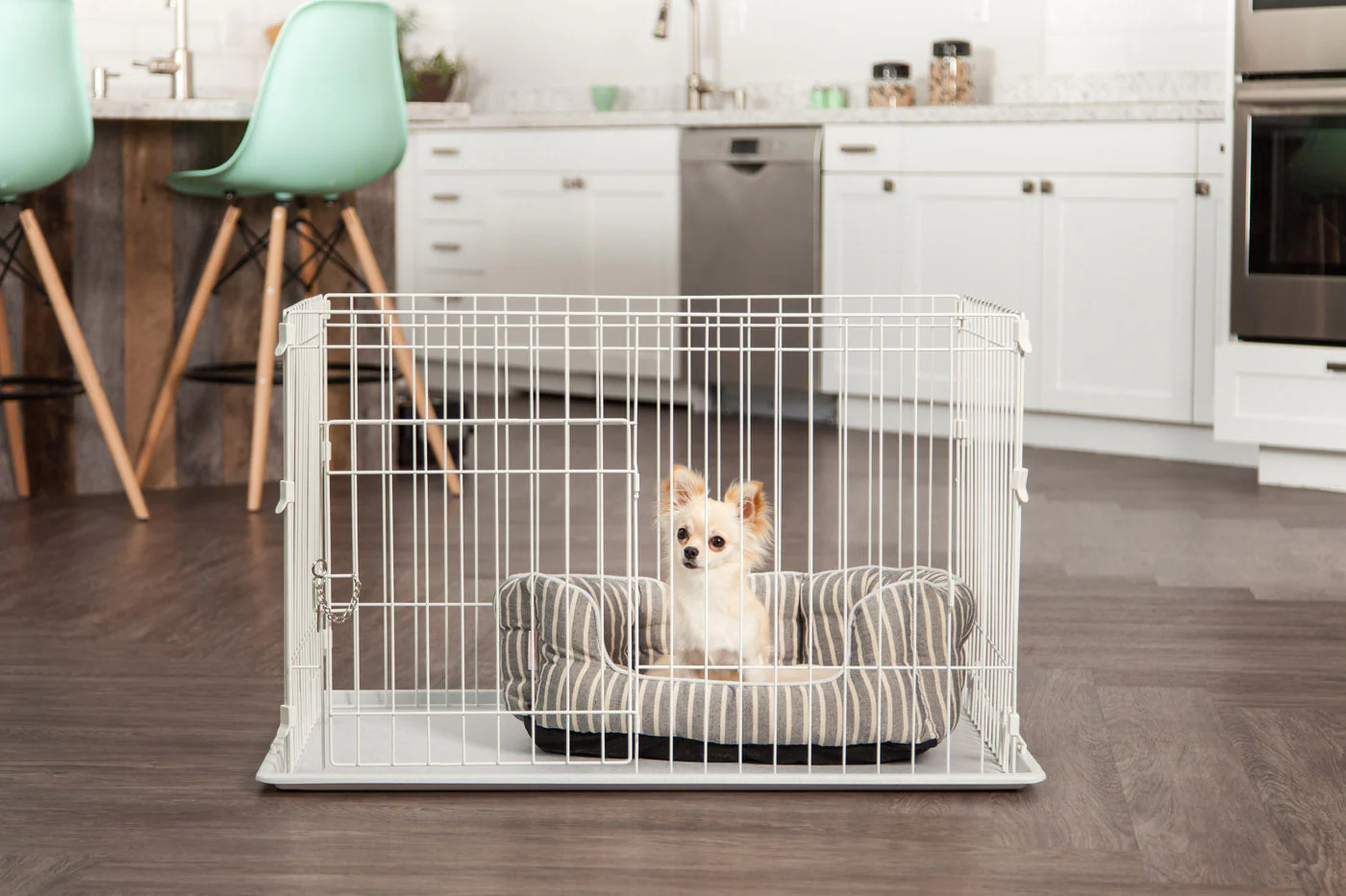 Medium Wire Dog Cage - Image 2