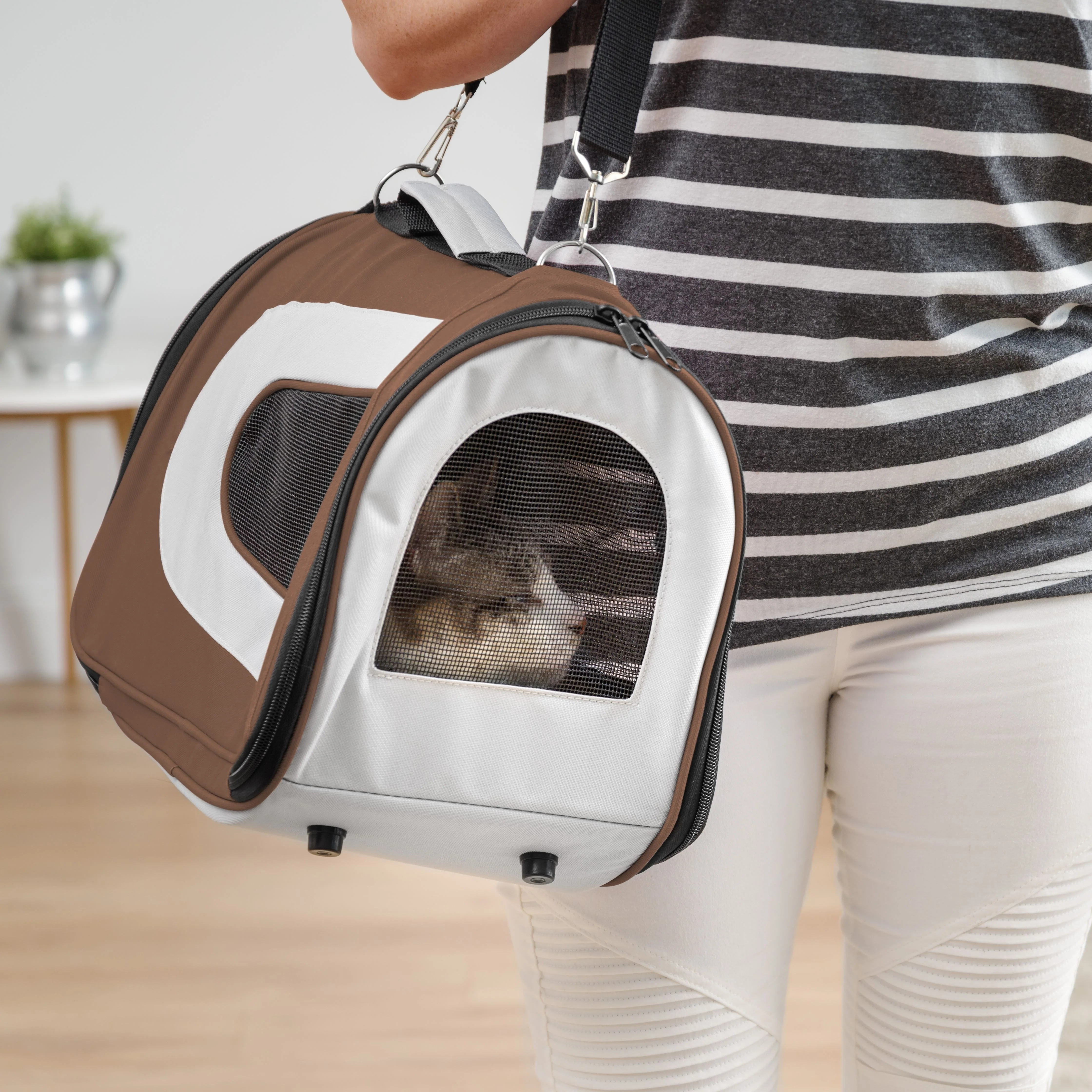 Soft Sided Pet Carrier - Medium - Image 15