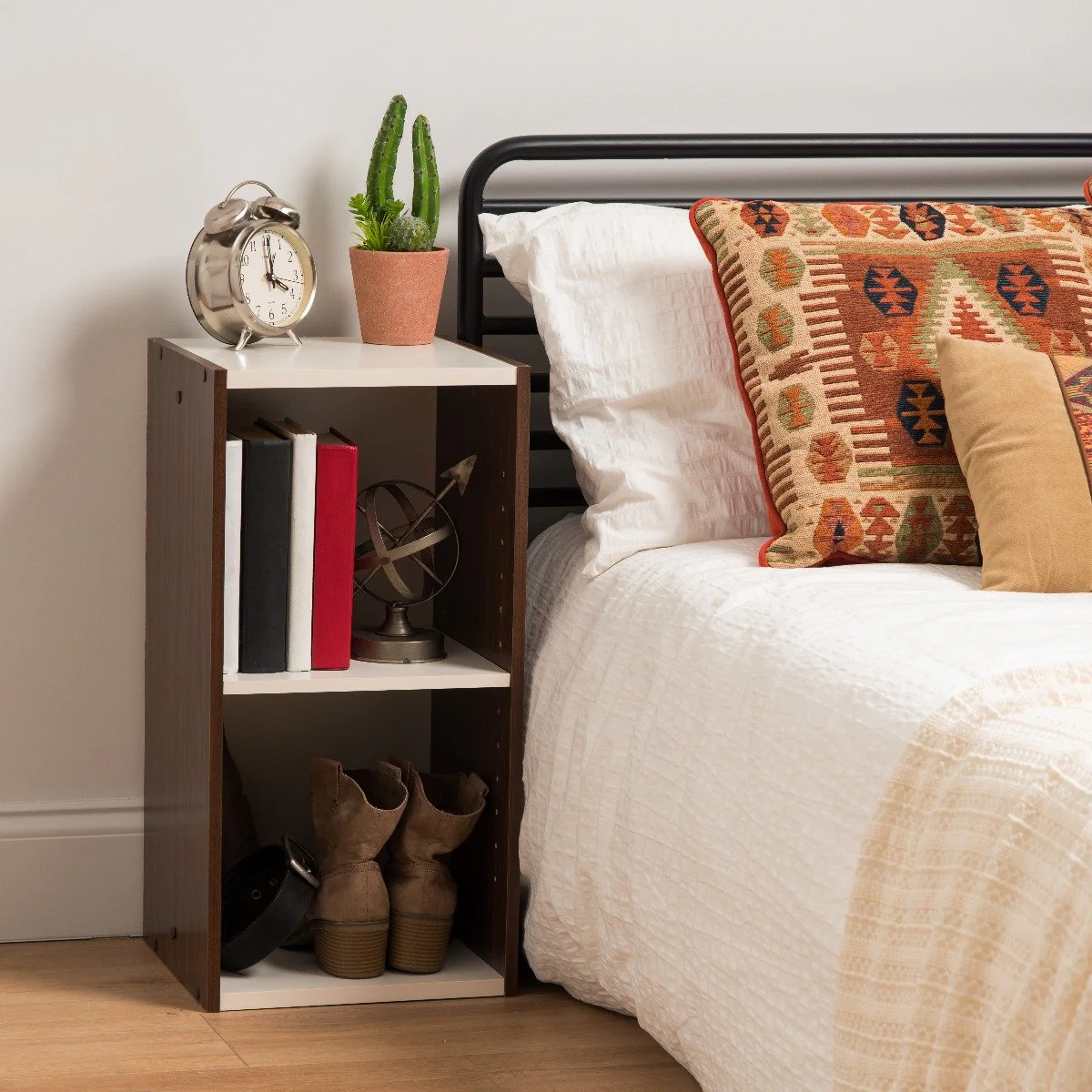 Space Saving with Adjustable Shelves - 12-inch x  24-inch - Image 8