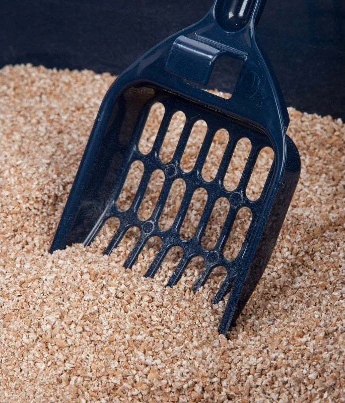 Split-Lid Hooded Litter Box with Scoop - Image 7