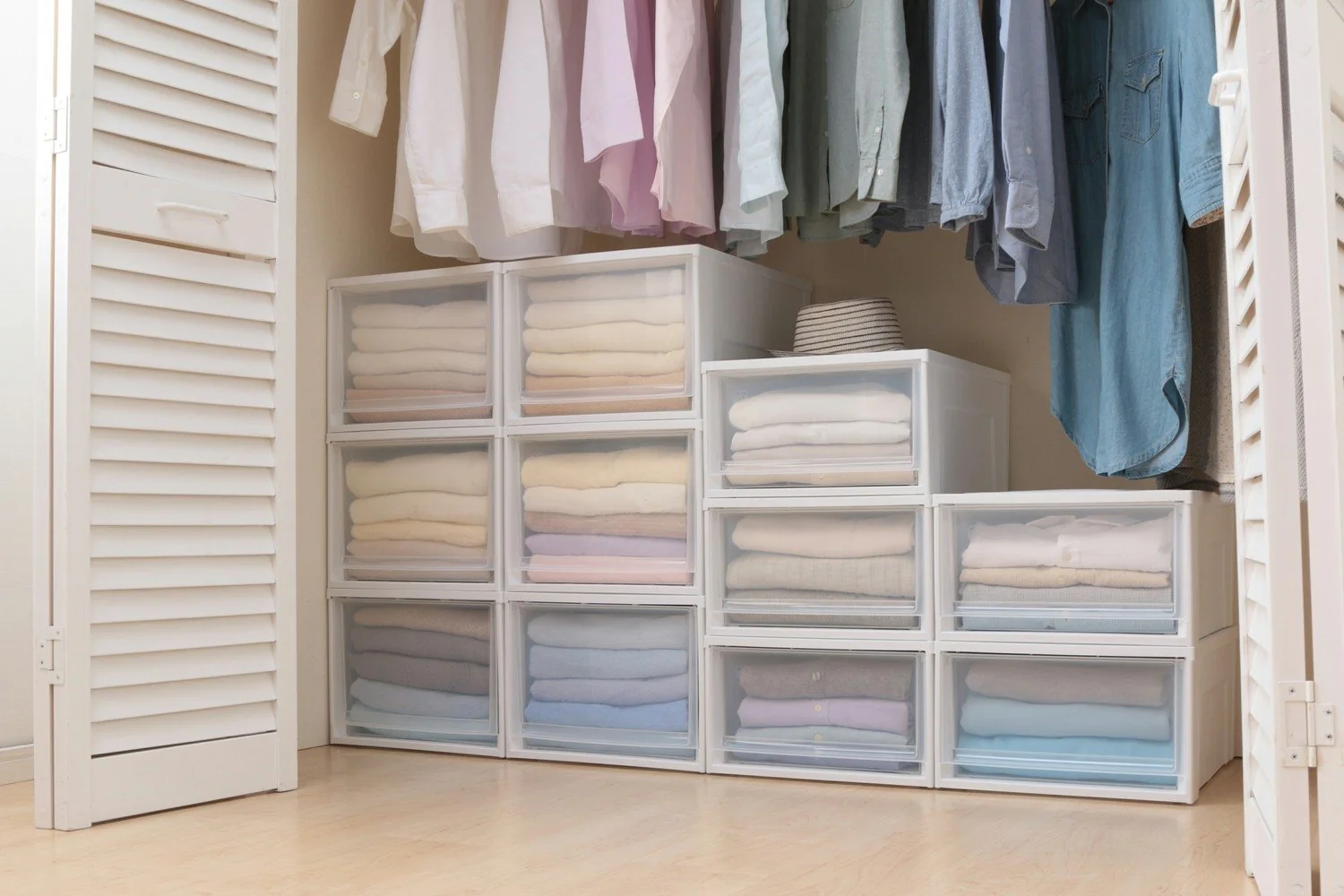 Stacking Storage with Drawer - 30.9 QT - Image 6