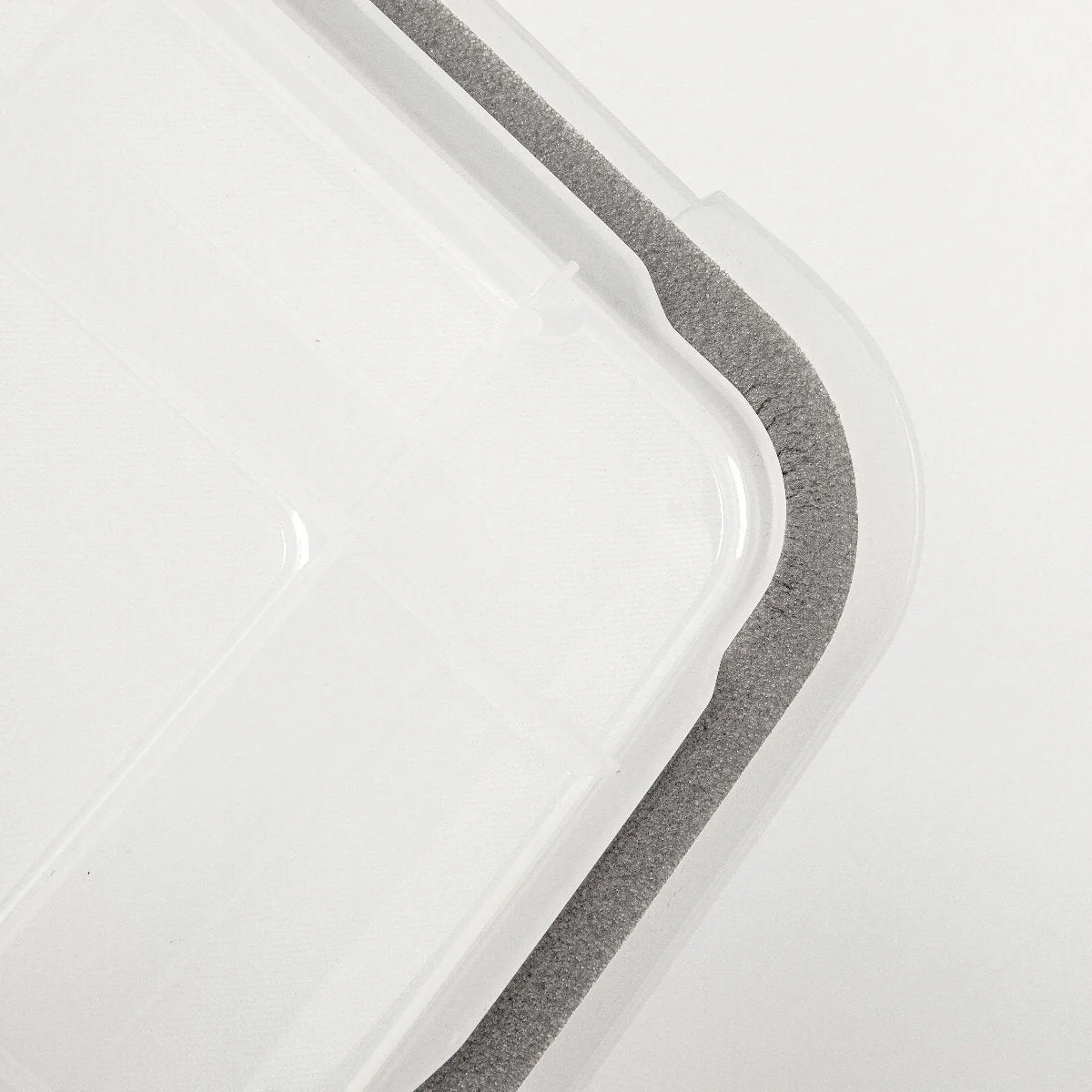 Storage Container WeatherPro® - 30 QT - Gasket Box - Image 14