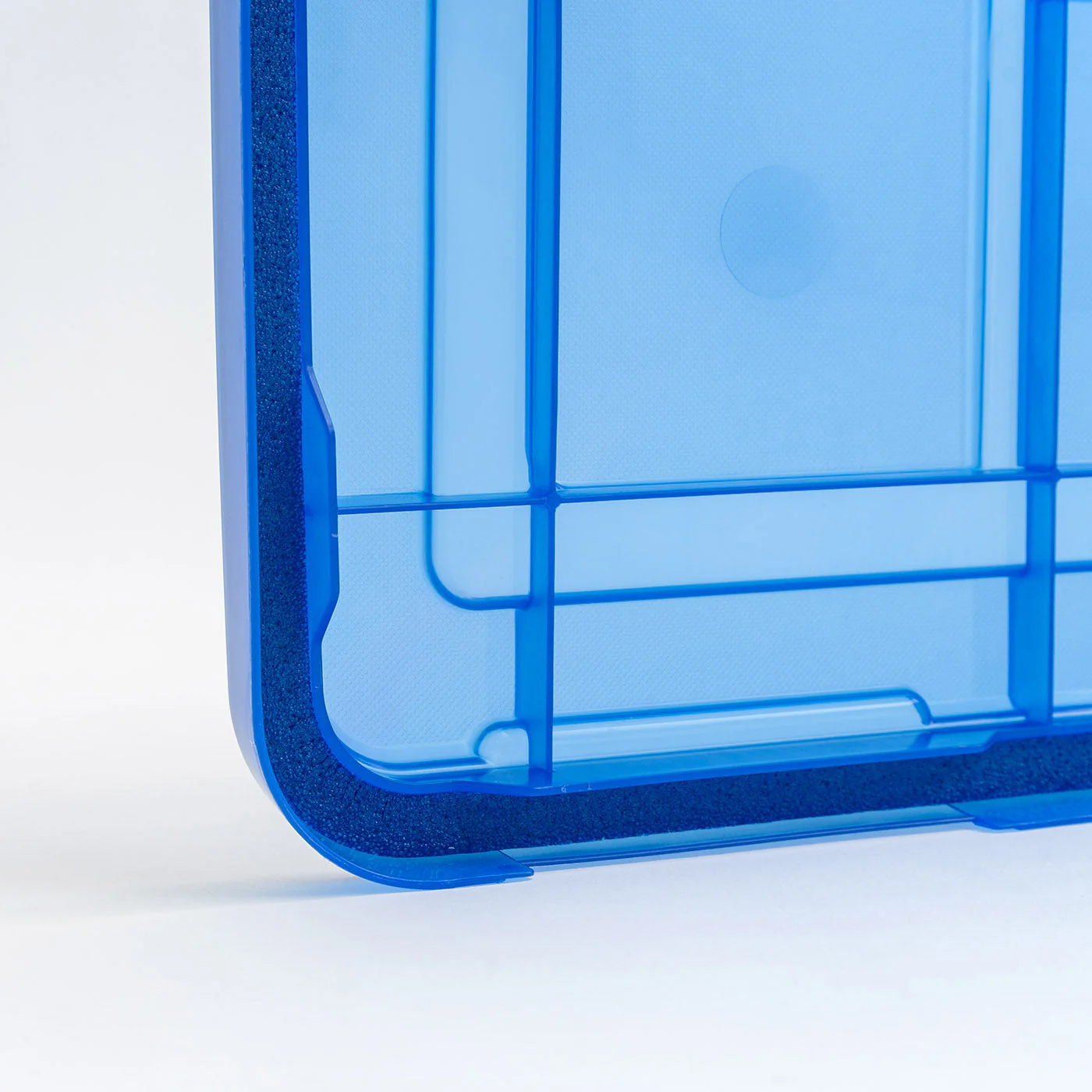 Storage Container WeatherPro® 4 Pack - 44QT - Gasket Box - Image 4