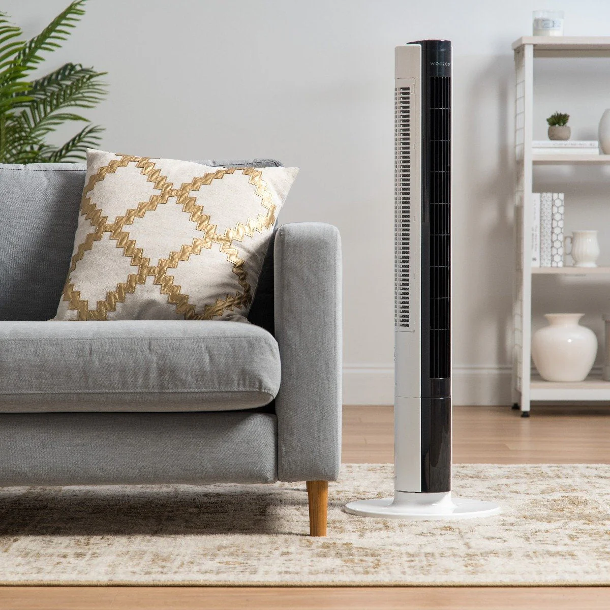 WOOZOO® C101 - Tower Fan with Remote - Tall - Image 3