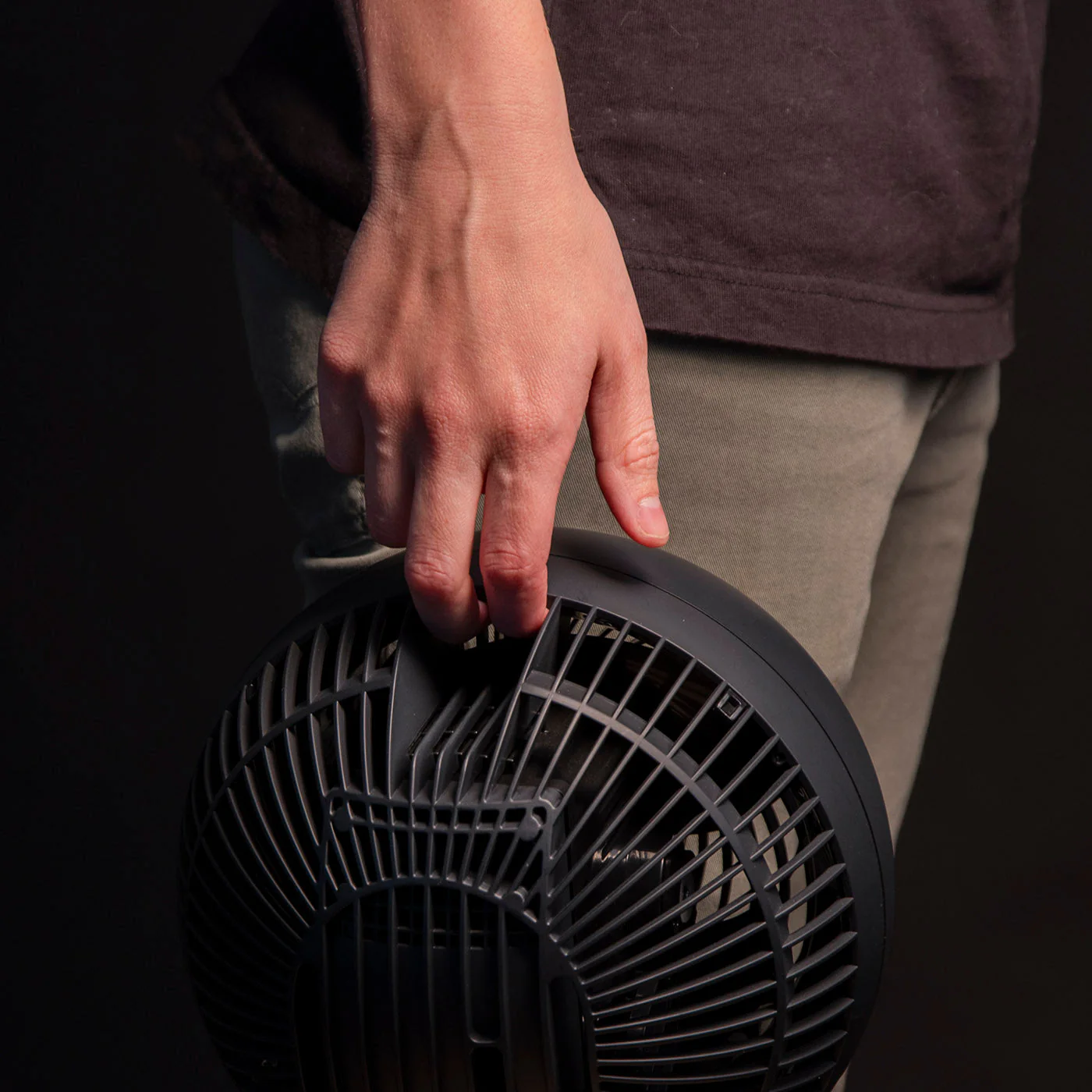 WOOZOO® Globe Fan – Medium, Oscillating with Remote & Tilt - Image 7