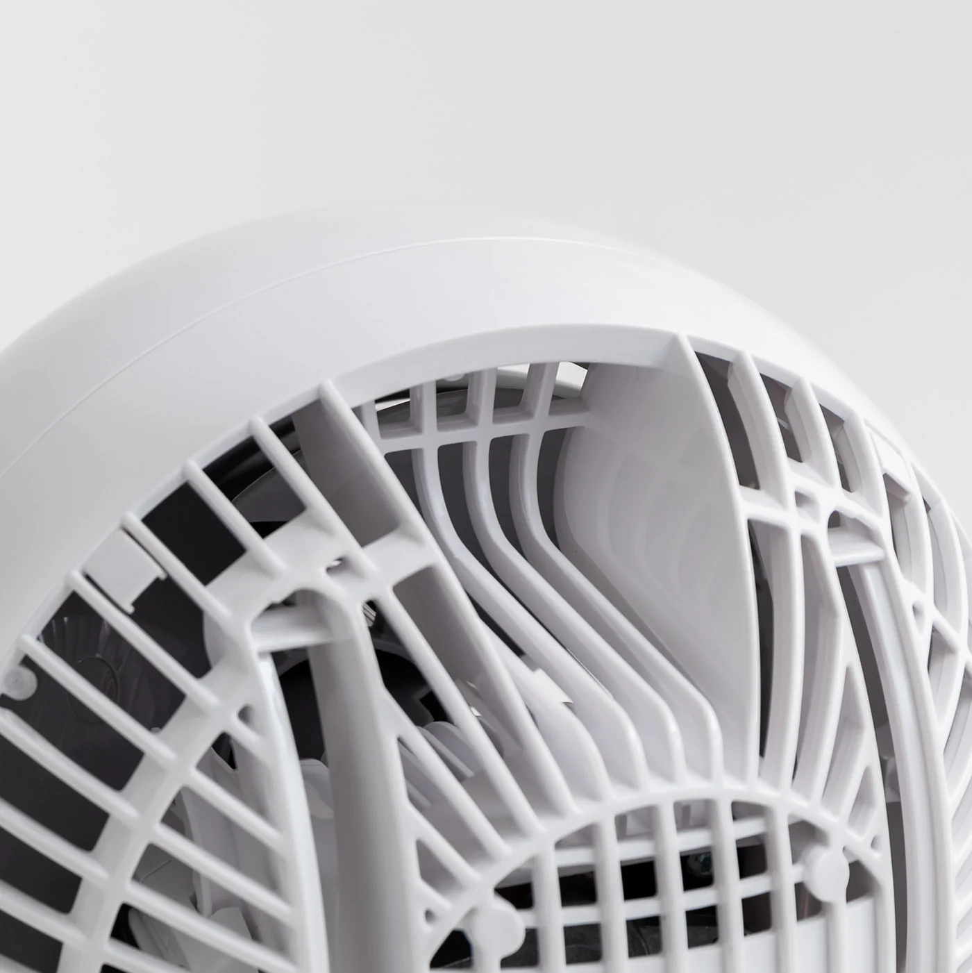 WOOZOO® Oscillating Desk Fan with Remote – Quiet 5-Speed Air Circulator - Image 4